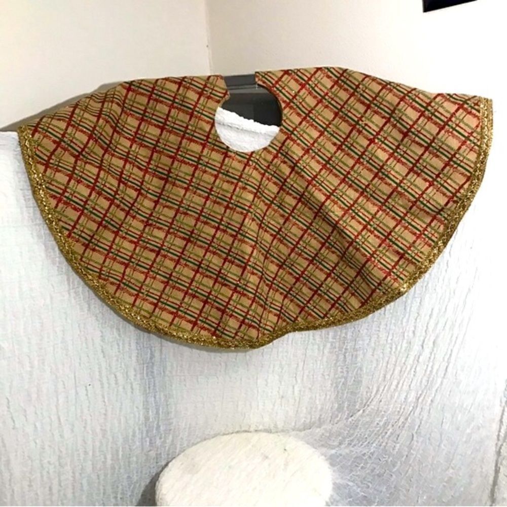 Jute “Plaid” Christmas Tree Skirt 48X48